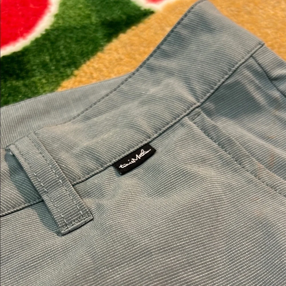 Travis Mathew Shorts M 30 Green 10